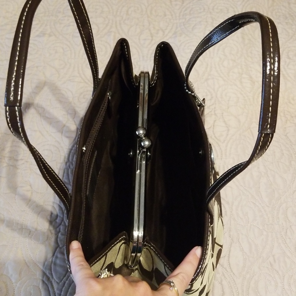 Coach Purse - Picture 4 of 8
